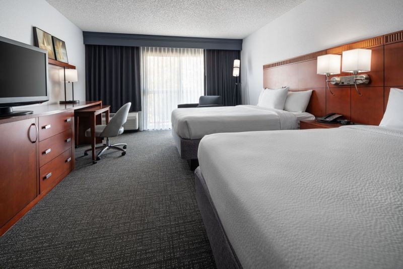 Courtyard | Visit Rancho Cordova